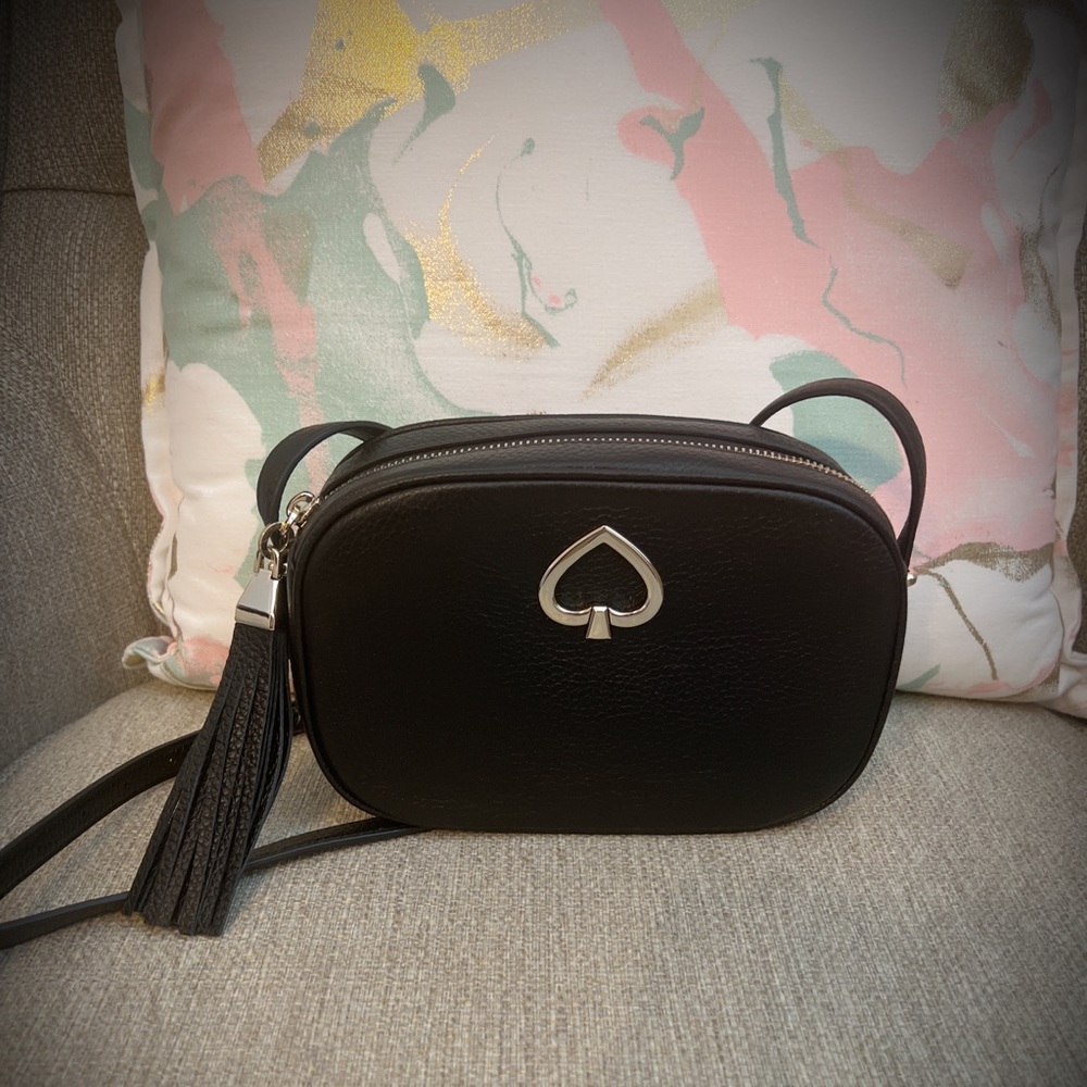 Kate Spade New York KOURTNEY CAMERA BAG CROSSBODY